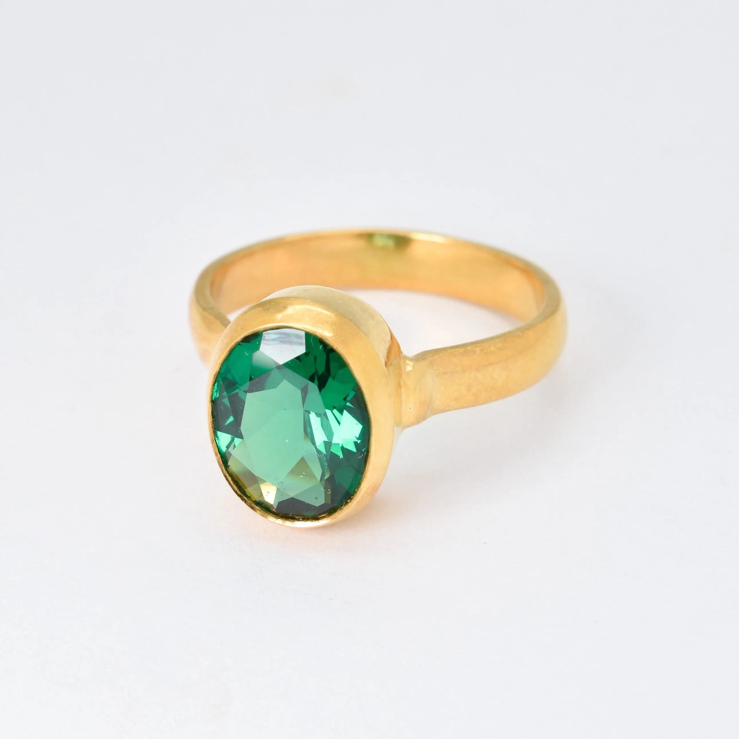 Gold Emerald Ring - Green Bezel Ring - Vintage Oval Ring