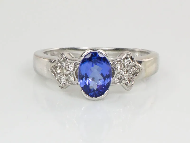 Le Vian 14k White Gold Oval Tanzanite and Pave Diamond Stars Ring (Estate), Size 8