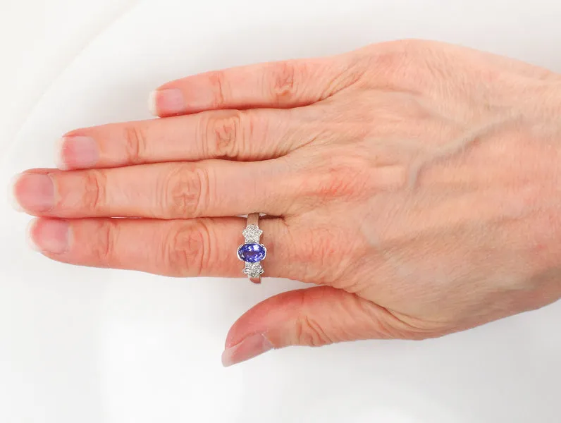 Le Vian 14k White Gold Oval Tanzanite and Pave Diamond Stars Ring (Estate), Size 8