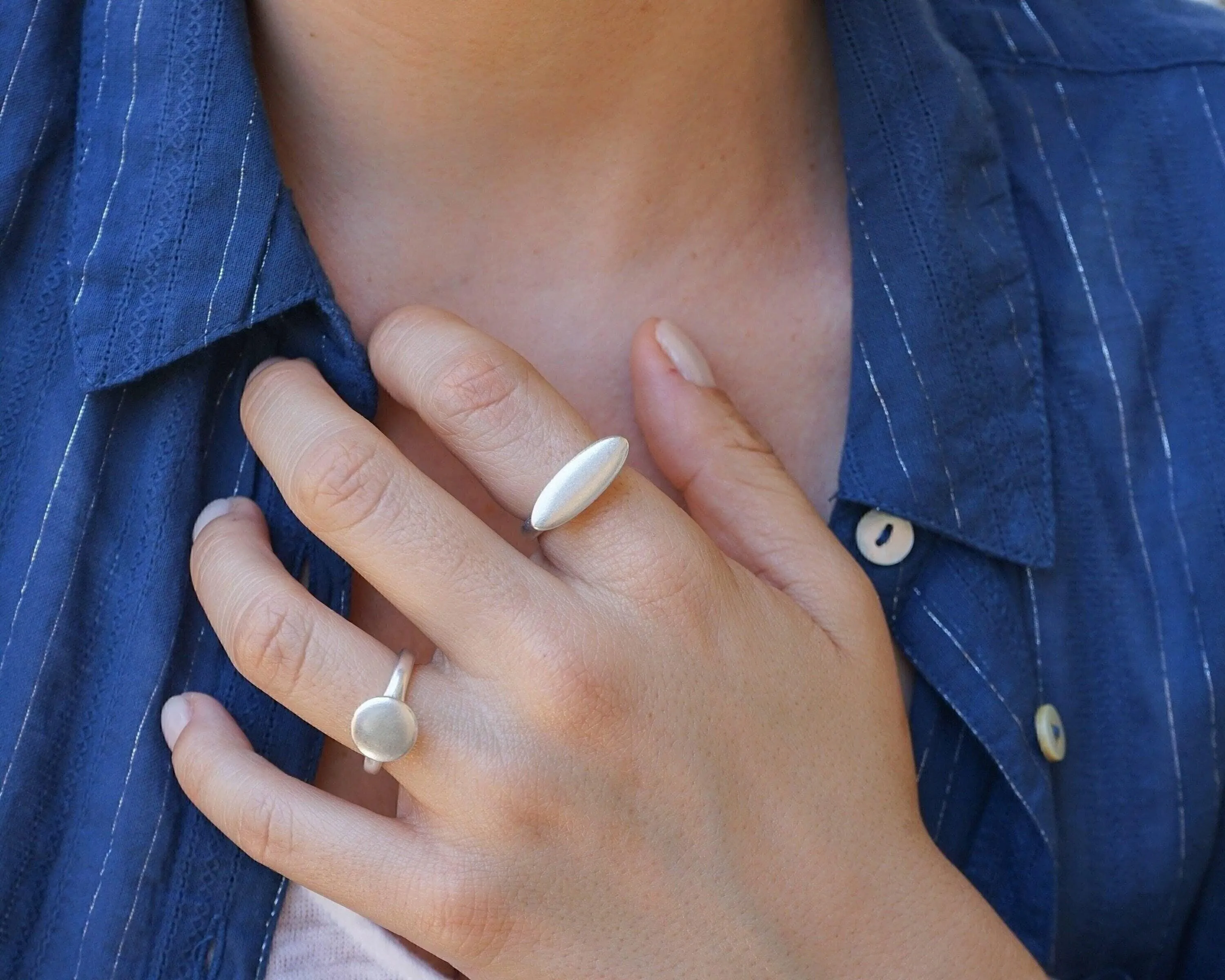 Silver Disc Boomerang Oval African Style Signet Ring