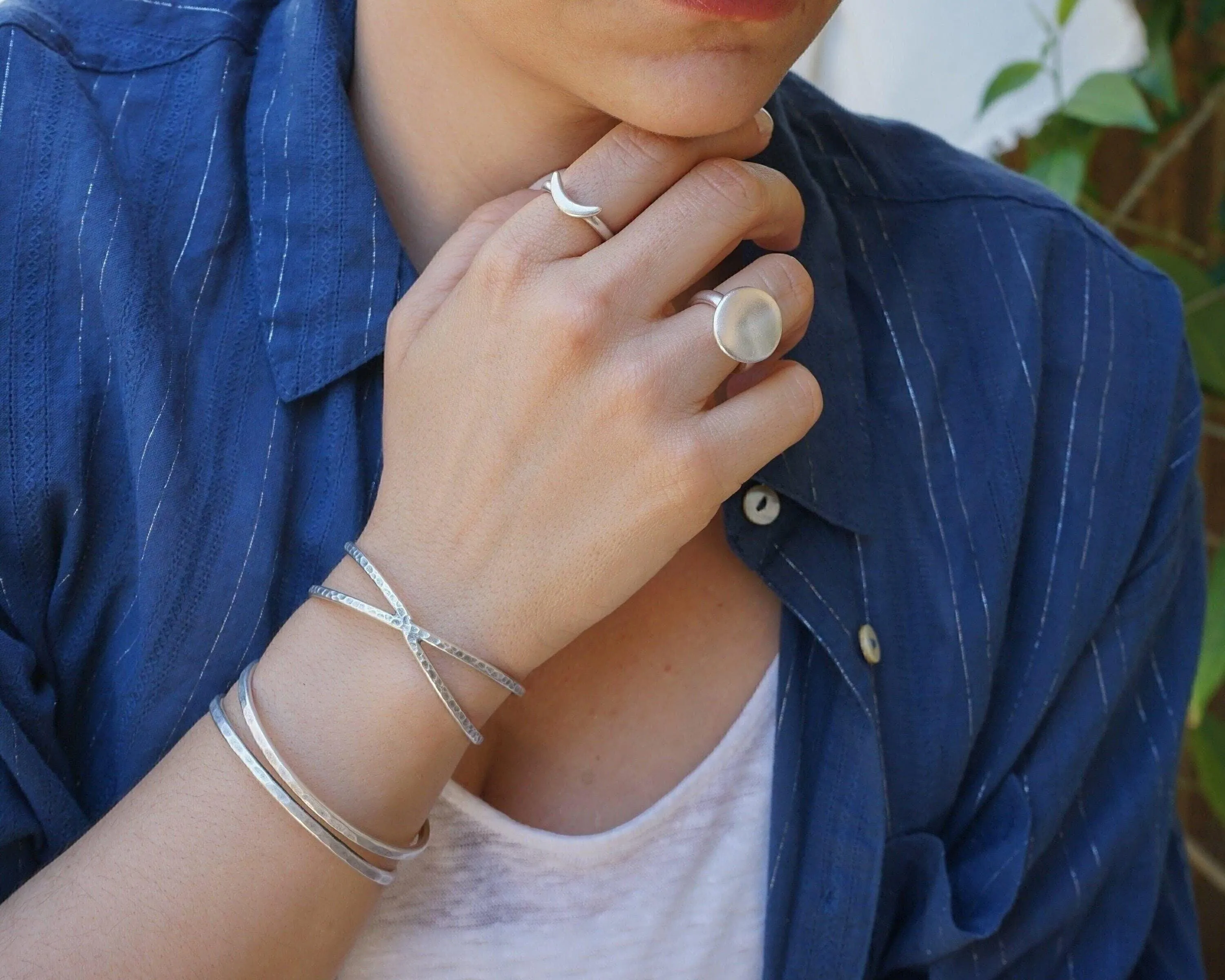 Silver Disc Boomerang Oval African Style Signet Ring